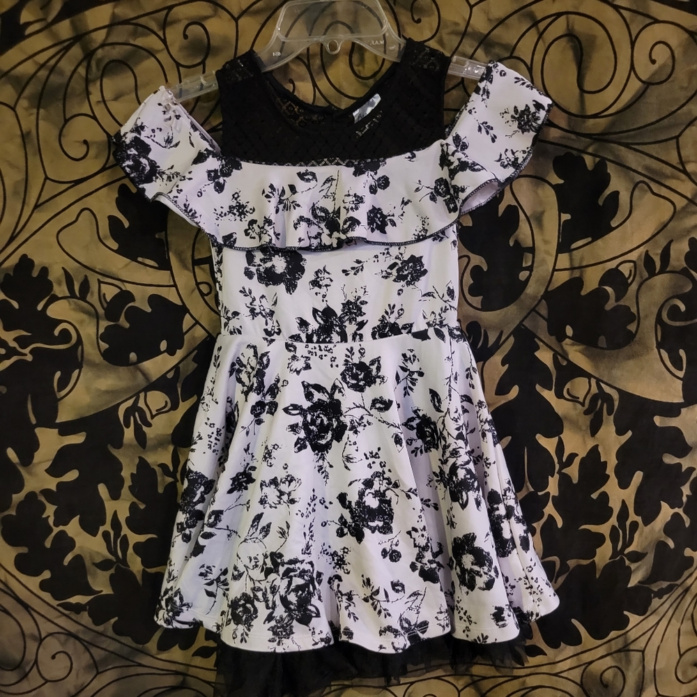 Girls floral black & white print dress size 8